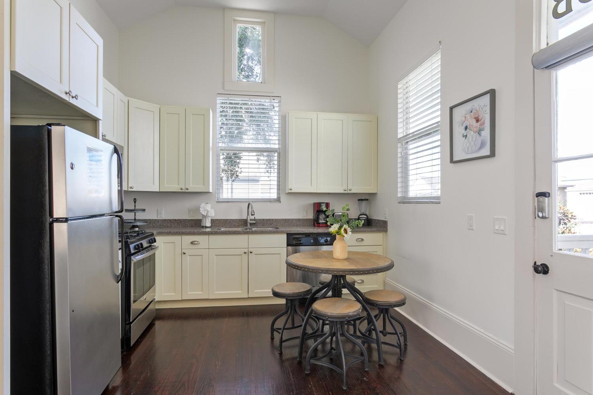 Charming 2Br On Carondelet By Hosteeva Lejlighed New Orleans Eksteriør billede