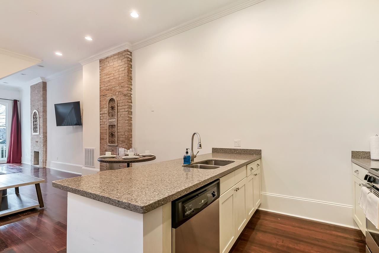 Charming 2Br On Carondelet By Hosteeva Lejlighed New Orleans Eksteriør billede